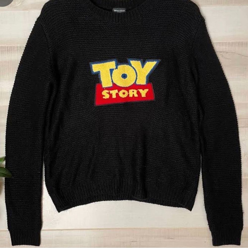 Forever 21 Disney/Pixar Toy Story Sweater